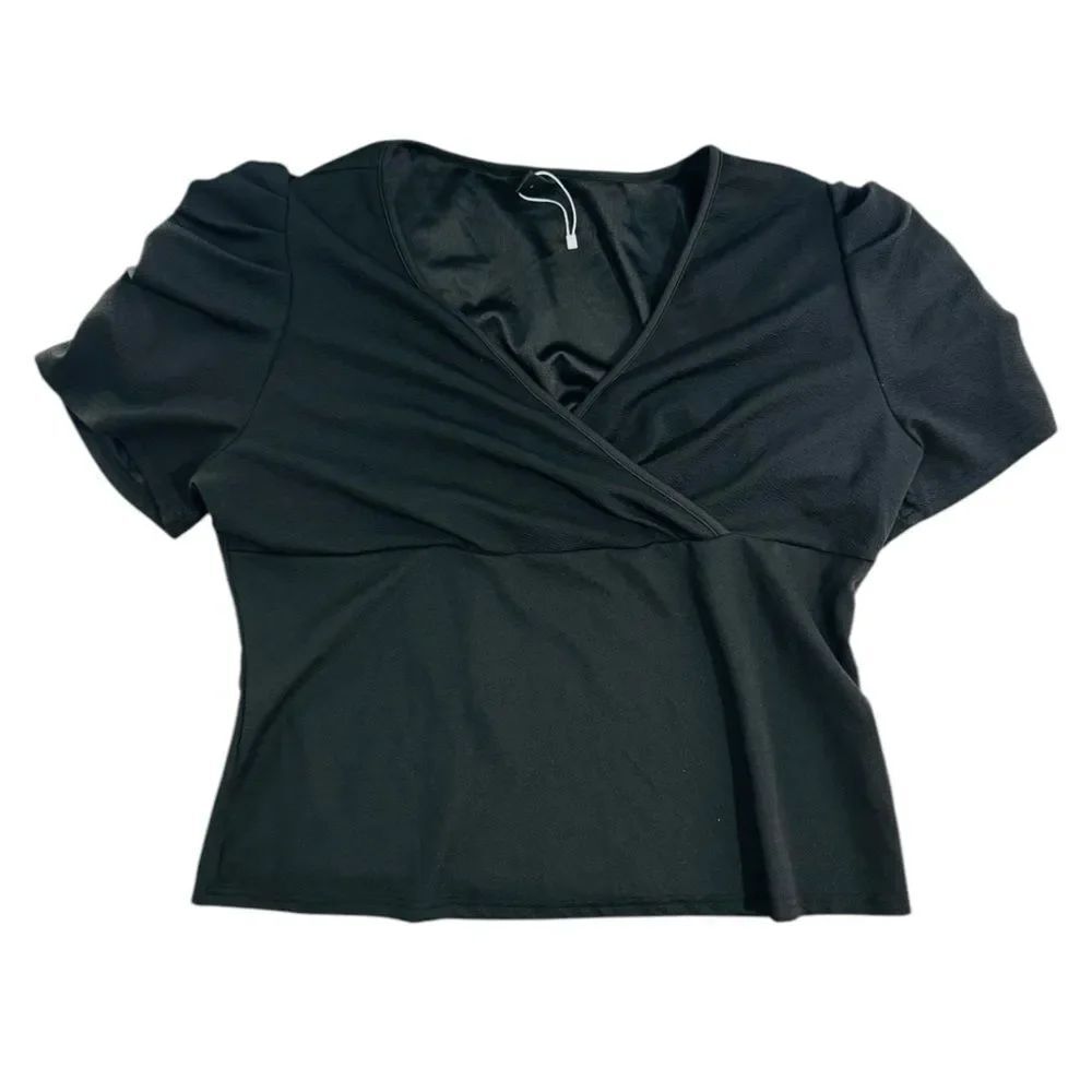 SHEIN Women's V-Neck Short Sleeve T-Shirt Black Size 4XL